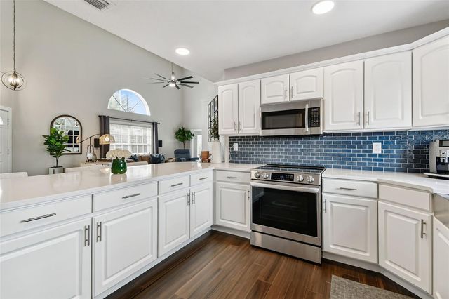 6227 GENTLE BEN CIRCLE, Wesley Chapel, FL 33544