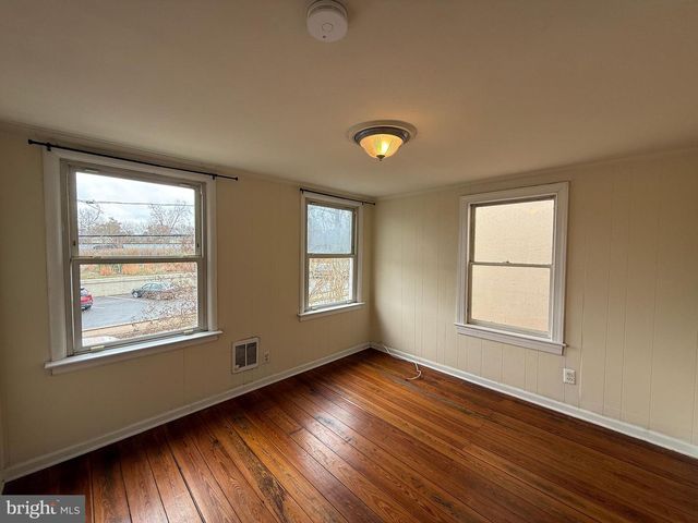 107 LAFAYETTE BLVD, Fredericksburg, VA 22401