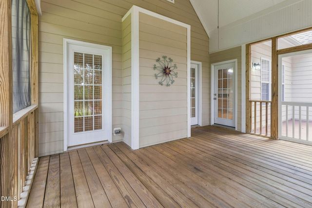 1007 Swift Creek Drive, Clayton, NC 27520