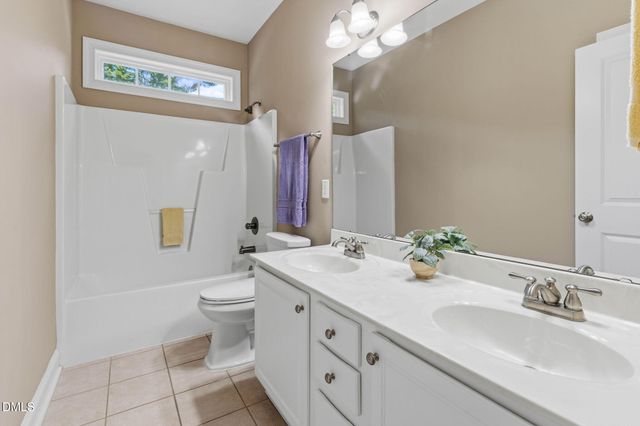 1007 Swift Creek Drive, Clayton, NC 27520