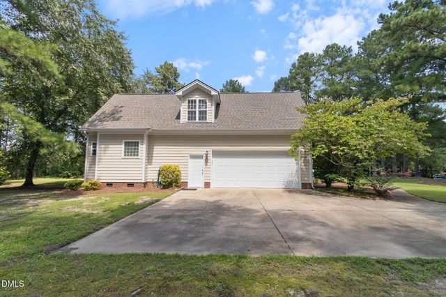 1007 Swift Creek Drive, Clayton, NC 27520