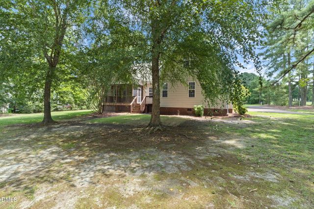 1007 Swift Creek Drive, Clayton, NC 27520