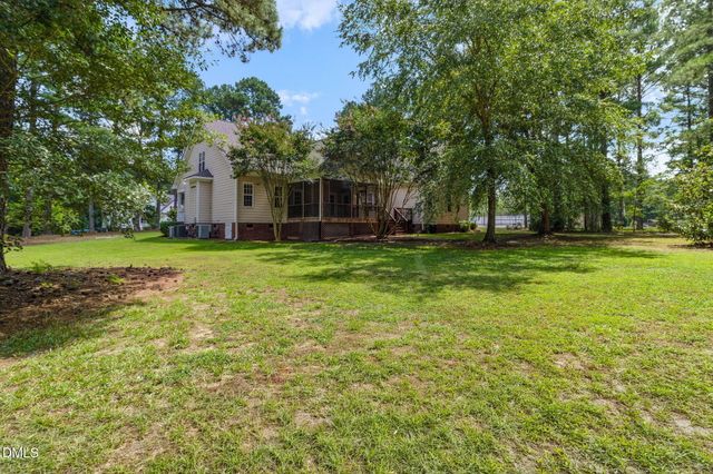 1007 Swift Creek Drive, Clayton, NC 27520