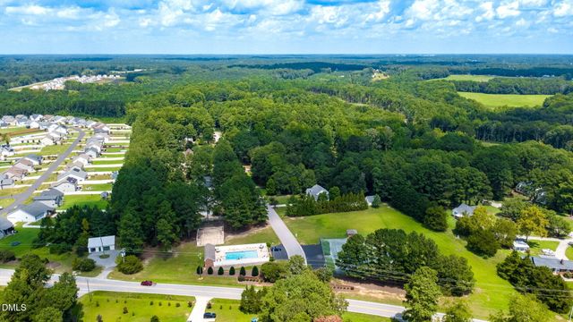 1007 Swift Creek Drive, Clayton, NC 27520