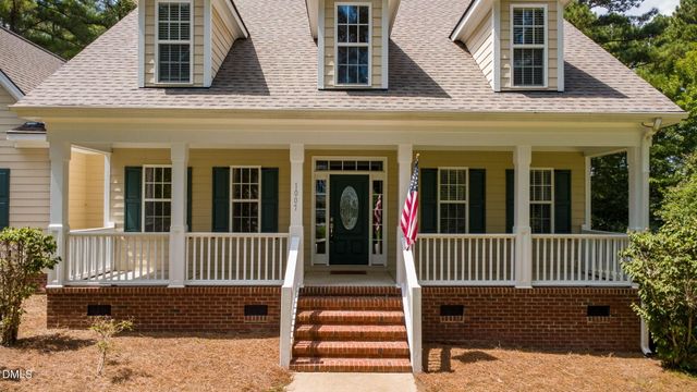 1007 Swift Creek Drive, Clayton, NC 27520