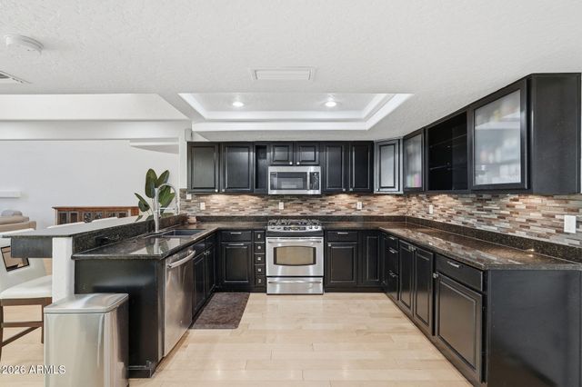 33 W MISSOURI Avenue 22, Phoenix, AZ 85013