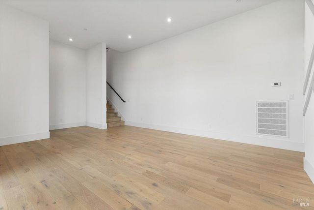 3623 Crescent Cir, Santa Rosa, CA 95403