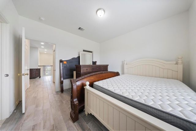12612 Ashford Shadow Drive, Houston, TX 77072