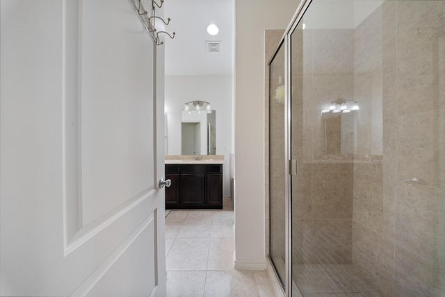 12612 Ashford Shadow Drive, Houston, TX 77072