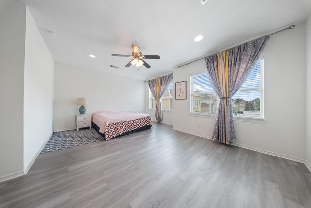 12612 Ashford Shadow Drive, Houston, TX 77072