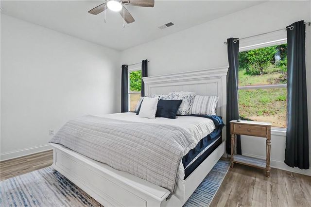 119 Red Cloud Walk, Waleska, GA 30183