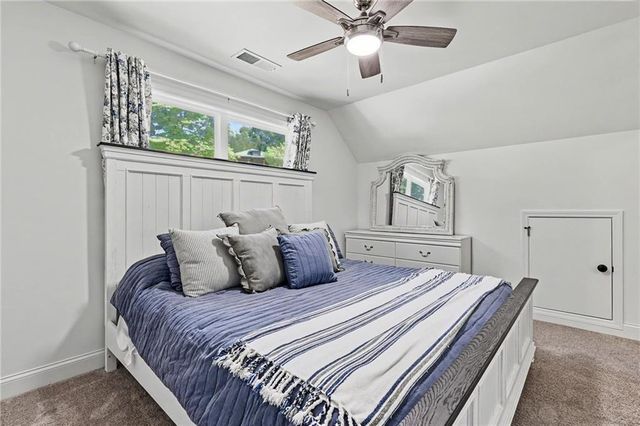119 Red Cloud Walk, Waleska, GA 30183