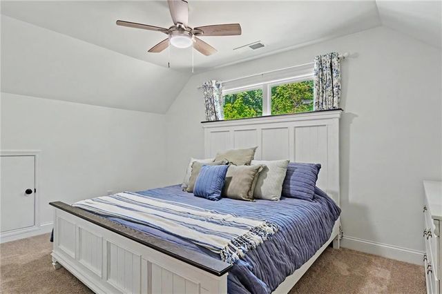 119 Red Cloud Walk, Waleska, GA 30183
