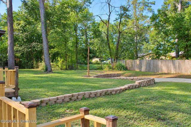 1967 Teakwood Drive, Jackson, MS 39212