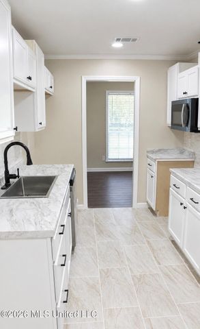 1967 Teakwood Drive, Jackson, MS 39212