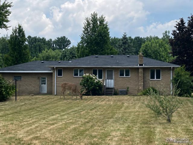 10089 Coldwater Road, Flushing, MI 48433