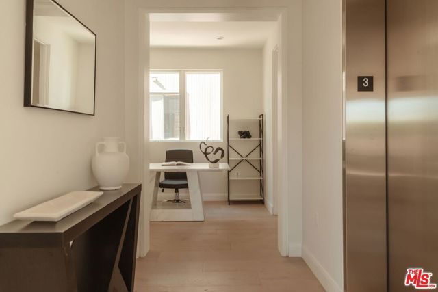 10725 Ashton Avenue 101, Los Angeles, CA 90024