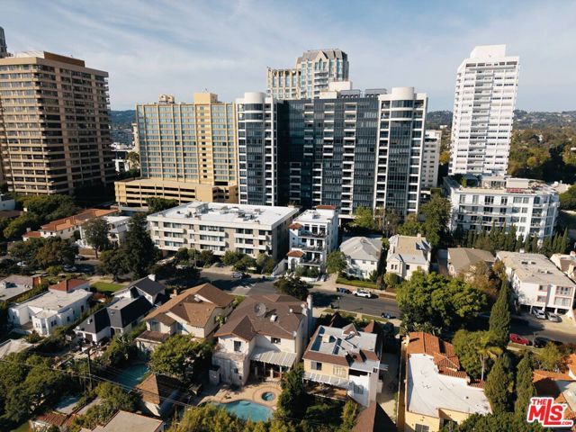 10725 Ashton Avenue 101, Los Angeles, CA 90024