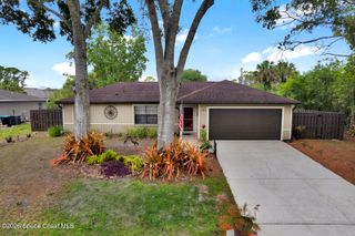 1080 Hammacher Avenue SW, Palm Bay, FL 32908