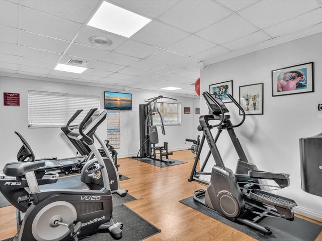 2420 NW 22nd Avenue Apt 602, Delray Beach, FL 33445