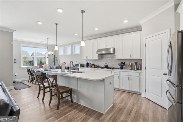 5103 Watchmans Cove, Gainesville, GA 30504