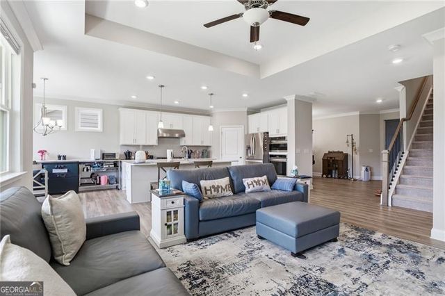 5103 Watchmans Cove, Gainesville, GA 30504