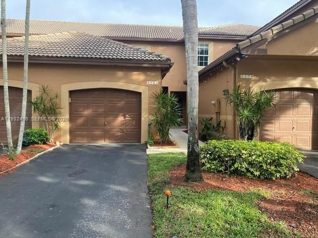 1384 Veracruz Ln 4-7, Weston, FL 33327