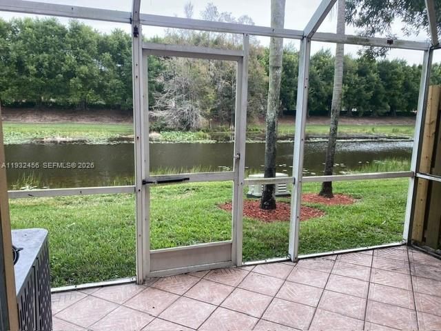 1384 Veracruz Ln 4-7, Weston, FL 33327