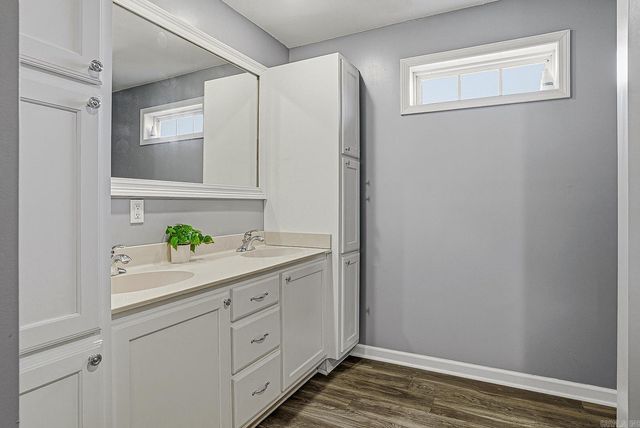 403 Rosewood Dr, Paragould, AR 72450