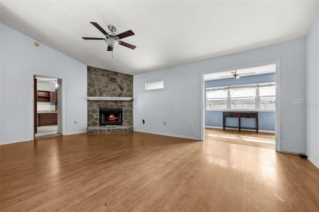 5911 NW 44TH PL, Gainesville, FL 32606