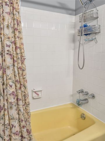 7948 Washington Park Drive, Miami Twp, OH 45459