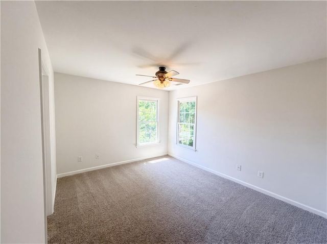 861 Windsor Creek Drive, Grayson, GA 30017