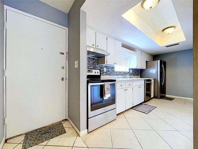 7907 SABAL DRIVE, Temple Terrace, FL 33637