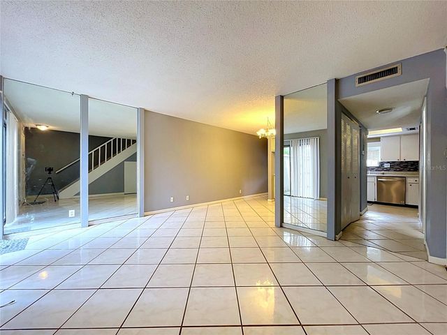7907 SABAL DRIVE, Temple Terrace, FL 33637