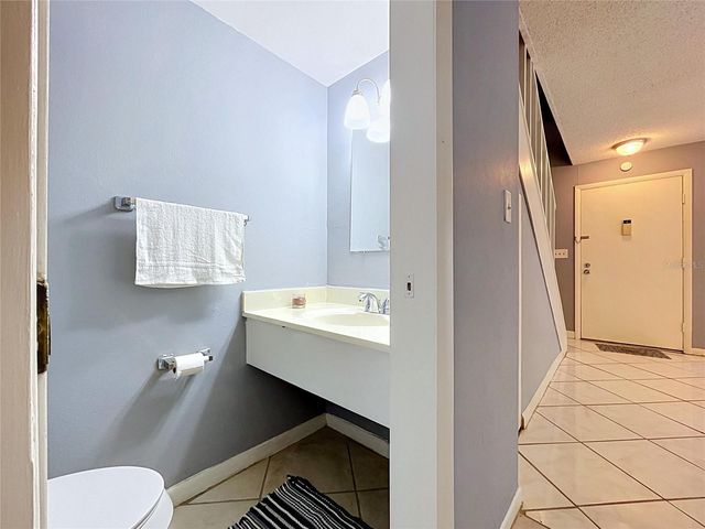 7907 SABAL DRIVE, Temple Terrace, FL 33637