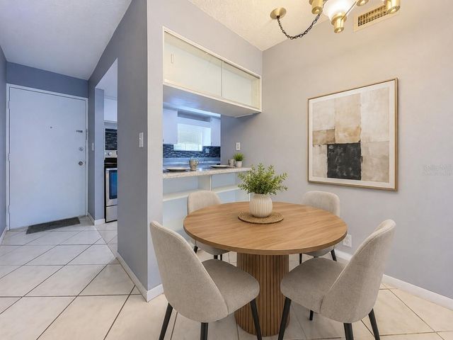 7907 SABAL DRIVE, Temple Terrace, FL 33637