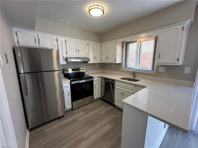 3701 E Stratford Rd # A, Virginia Beach, VA 23455