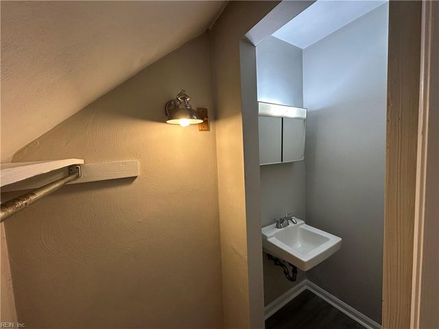 3701 E Stratford Rd # A, Virginia Beach, VA 23455