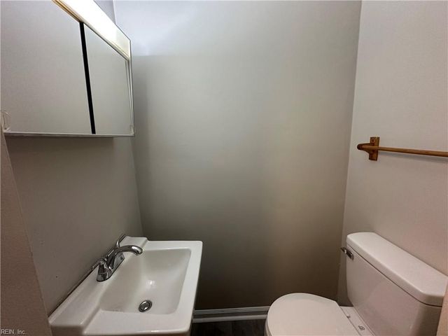 3701 E Stratford Rd # A, Virginia Beach, VA 23455