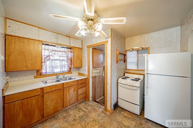 557 N 9th Avenue, Pocatello, ID 83201