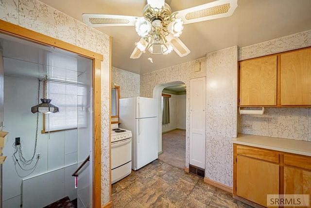 557 N 9th Avenue, Pocatello, ID 83201