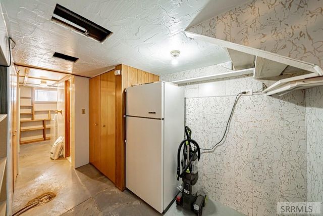 557 N 9th Avenue, Pocatello, ID 83201