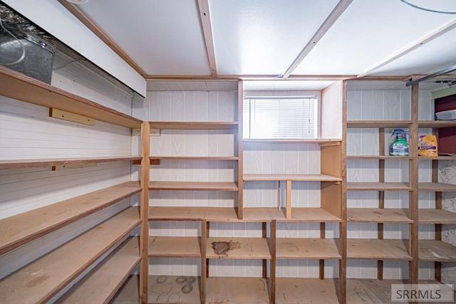 557 N 9th Avenue, Pocatello, ID 83201