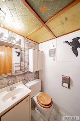 557 N 9th Avenue, Pocatello, ID 83201