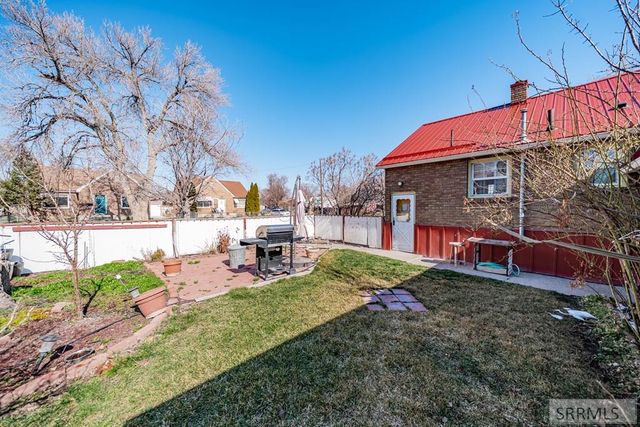 557 N 9th Avenue, Pocatello, ID 83201