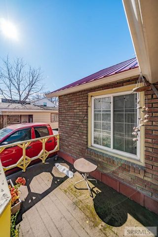 557 N 9th Avenue, Pocatello, ID 83201