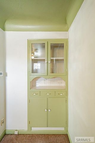 557 N 9th Avenue, Pocatello, ID 83201