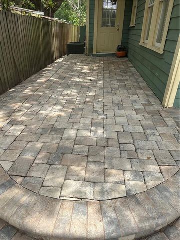 205 W LOUISIANA AVENUE, Tampa, FL 33603