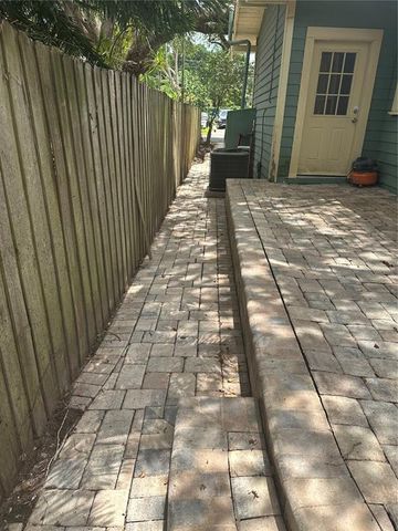 205 W LOUISIANA AVENUE, Tampa, FL 33603