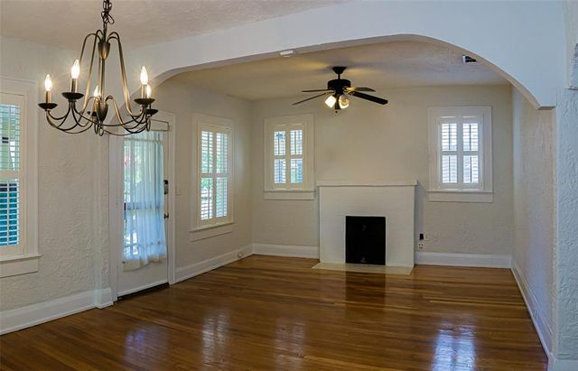 205 W LOUISIANA AVENUE, Tampa, FL 33603